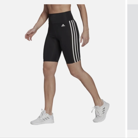 Shorts - Picture 3 of 3